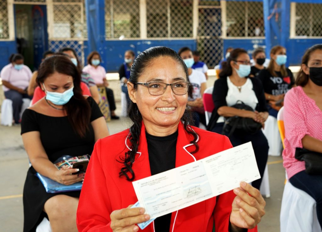 Gobierno Sandinista entregará bono especial a Docentes del país