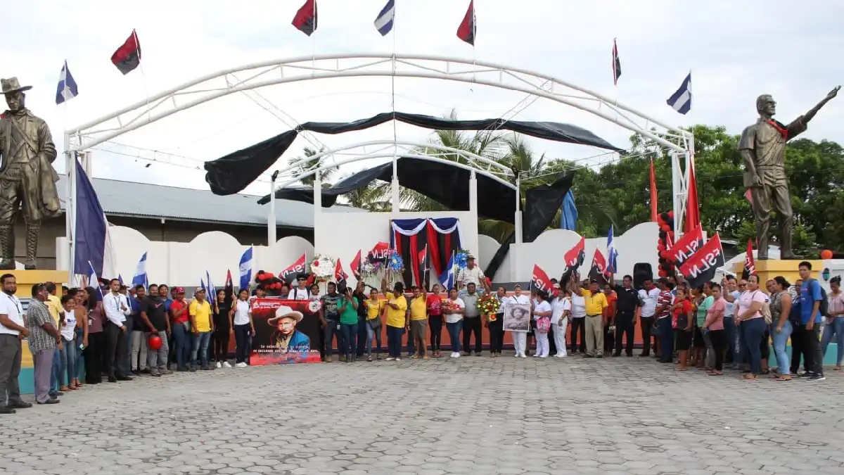 Militancia del FSLN rinde homenaje a los Héroes y Mártires de la Rampla
