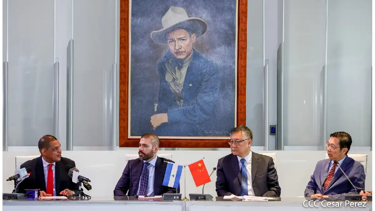 Representantes del gobierno de Nicaragua se reúnen con una delegación de la provincia de Yunnan