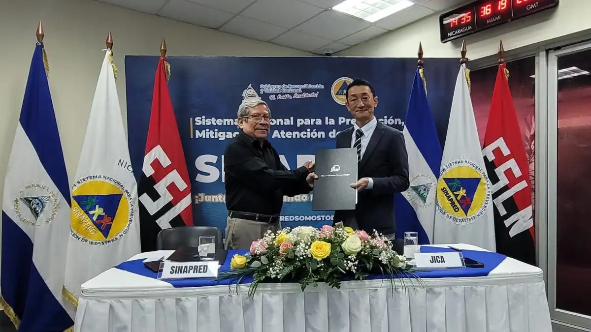 Este 31 de Octubre, el Sistema Nacional para la Prevención, Mitigación y Atención de Desastres (SINAPRED) realizó una significativa ceremonia de firma que marcó el inicio del "Proyecto de Promoción de Inversión de Reducción de Riesgo de Desastres para Establecer Municipios Seguros y Resilientes a Fenómenos Costeros".