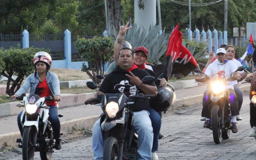 El sonido de la Diana honra la memoria eterna del General Sandino