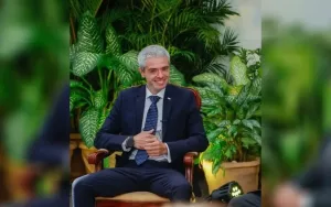 Copresidenta Rosario Murillo destaca entrega de Orden José de Marcoleta a embajador de Abjasia