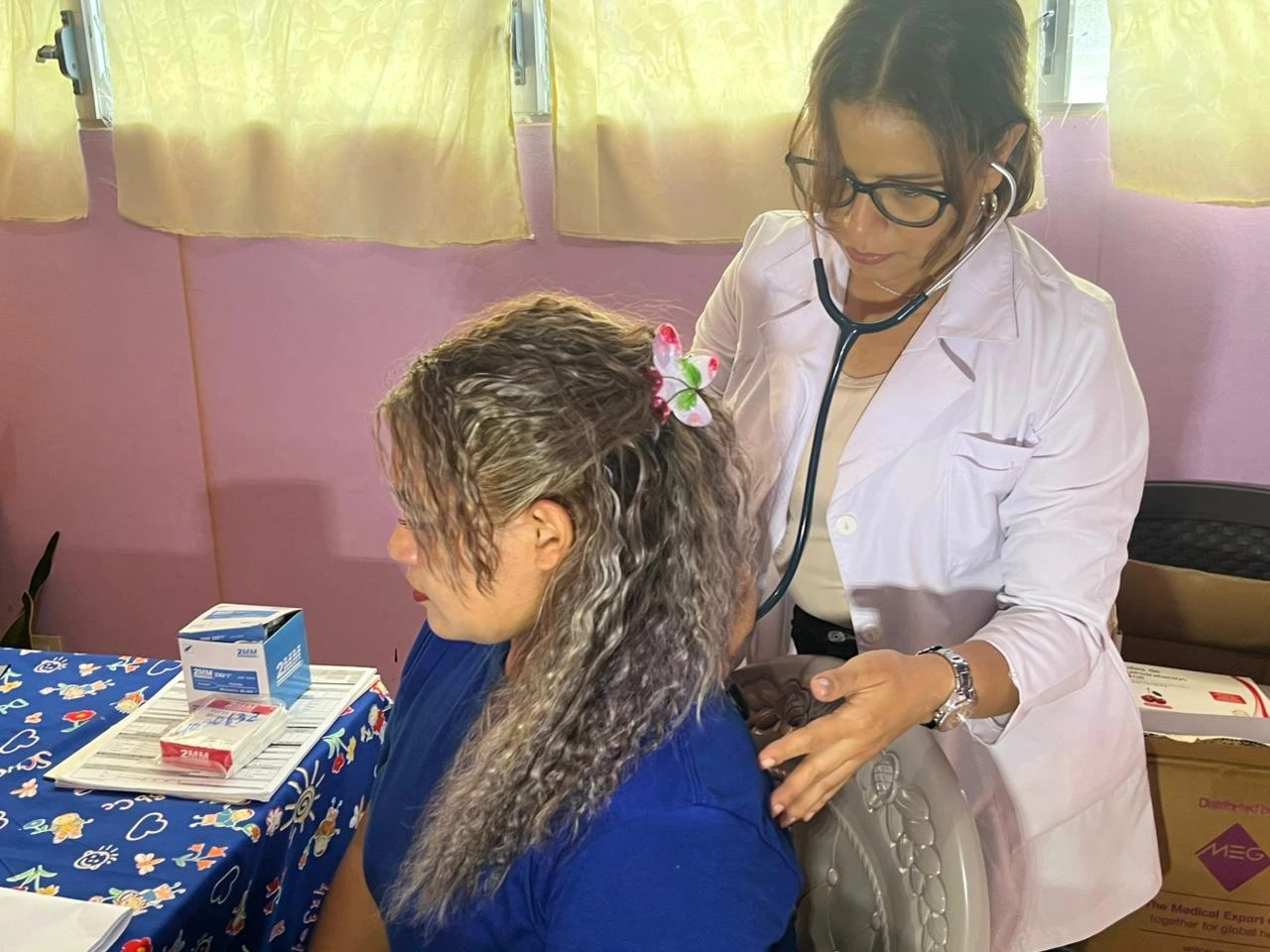 Feria de Salud brinda atención integral en el Centro Penitenciario Integral de Mujeres