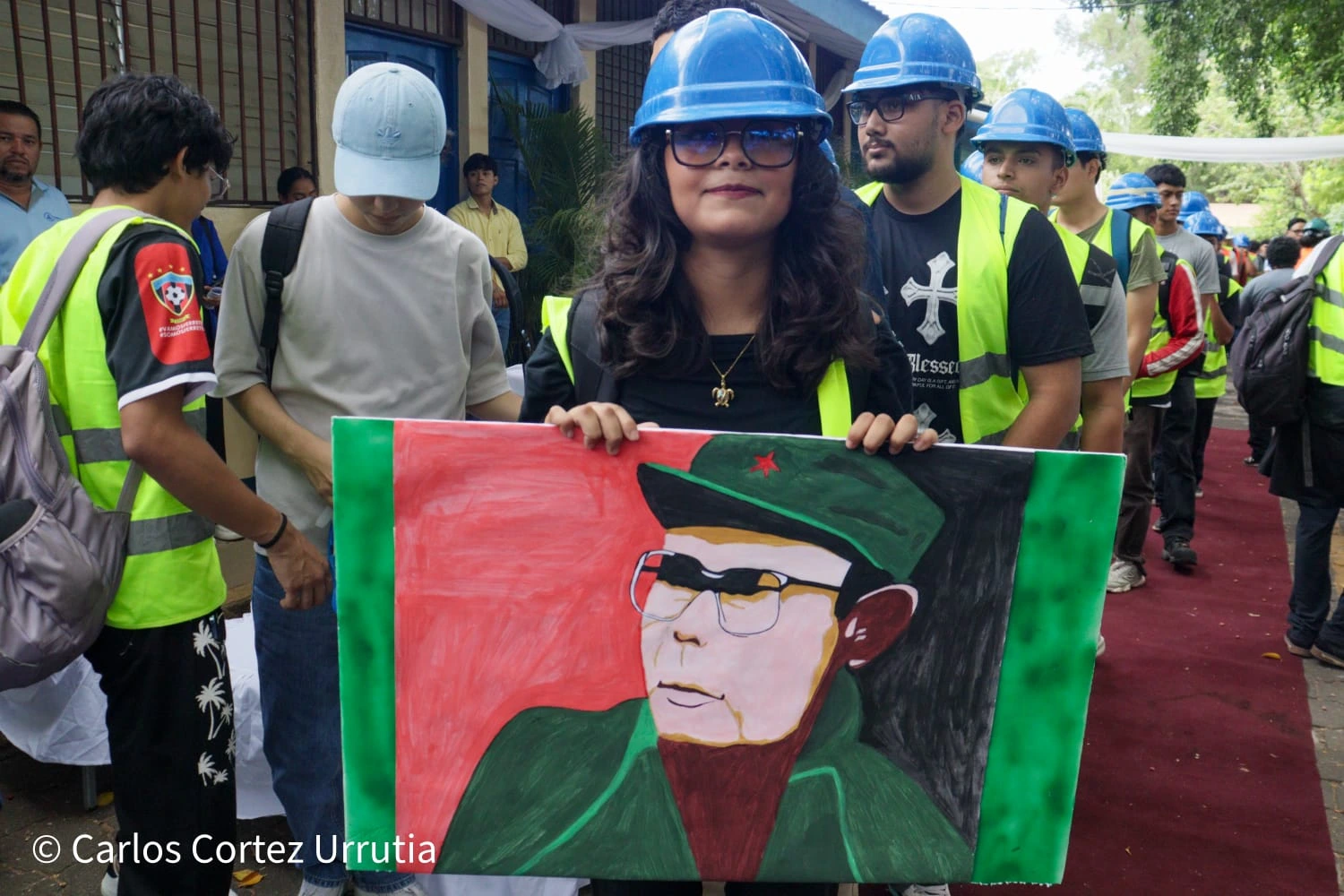 Estudiantes del Centro Tecnológico Comandante Hugo Chávez honran a Tomás Borge Martínez con poesía y arte