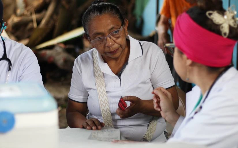 Clínicas Móviles del MINSA brindan atención integral en el Reparto España