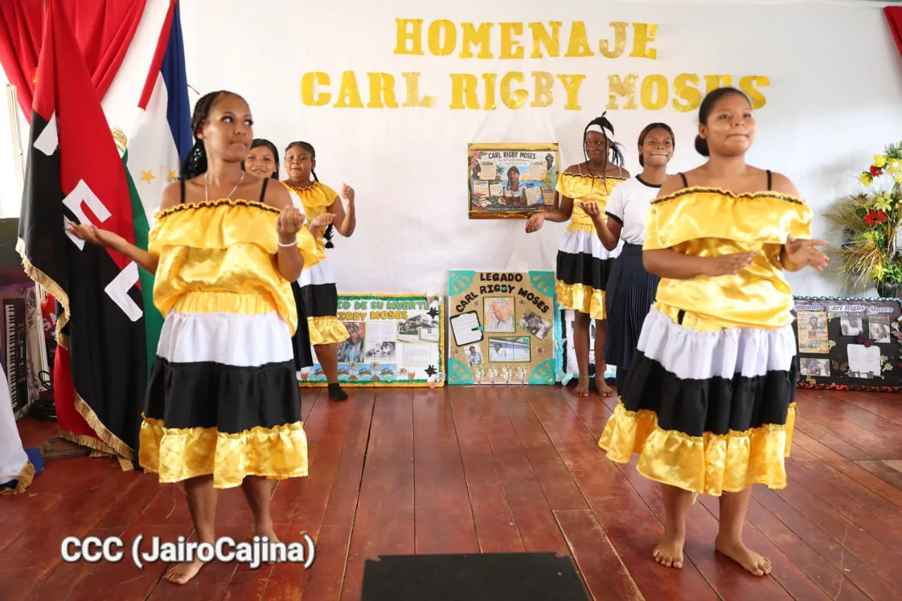 Bluefields celebra la huella eterna del poeta Carlos Rigby en la cultura afrodescendiente
