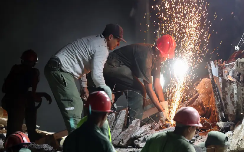 Aumenta a más de 160 muertos y más de 900 heridos el número de las víctimas de terremotos en Venezuela