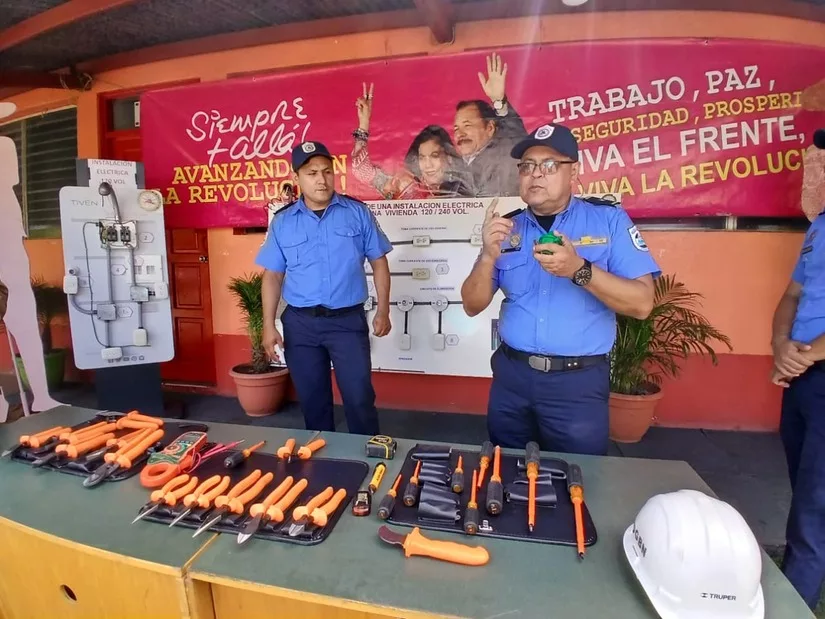 Bomberos Unidos brindan recomendaciones para prevenir incendios en los hogares