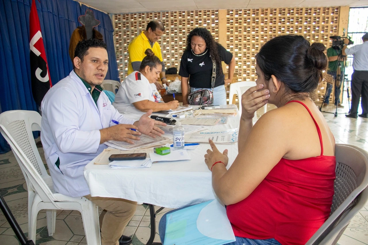 Feria de Atención Integral a la Mujer acerca los servicios de salud a Villa Miguel Gutiérrez