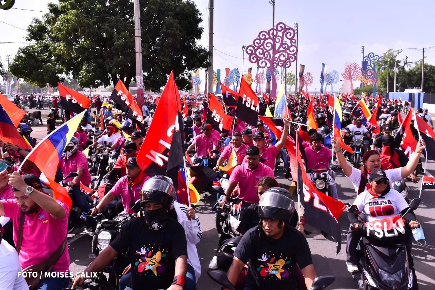 TOD@S JUNT@S, TOD@S SANDINISTAS JULIO ÉS JULIO