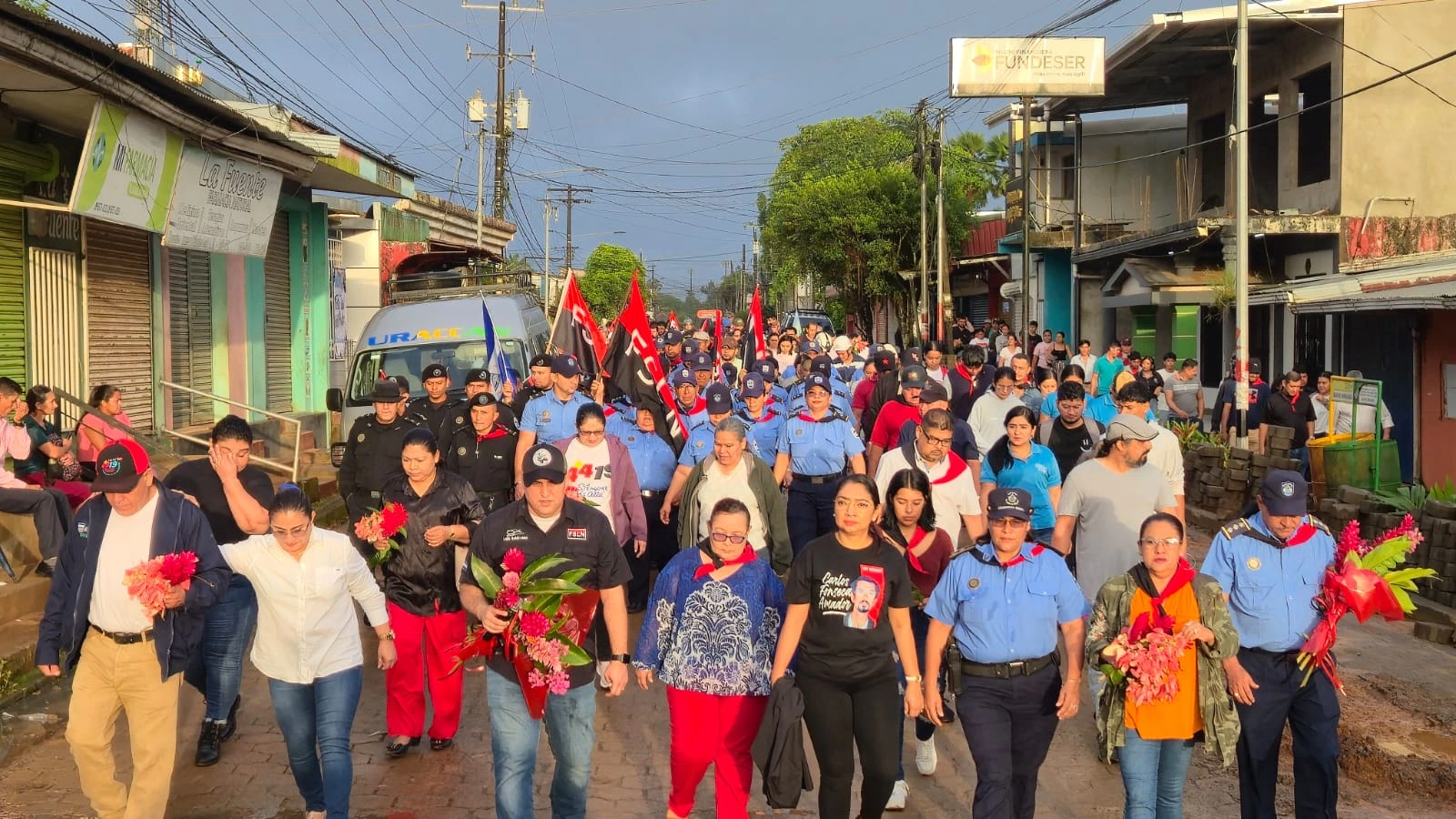 Nicaragua celebra el 90 Aniversario del Natalicio del Comandante Carlos Fonseca Amador