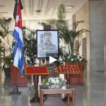 Raúl Castro rinde homenaje al comandante de la Revolución Ramiro Valdés Menéndez