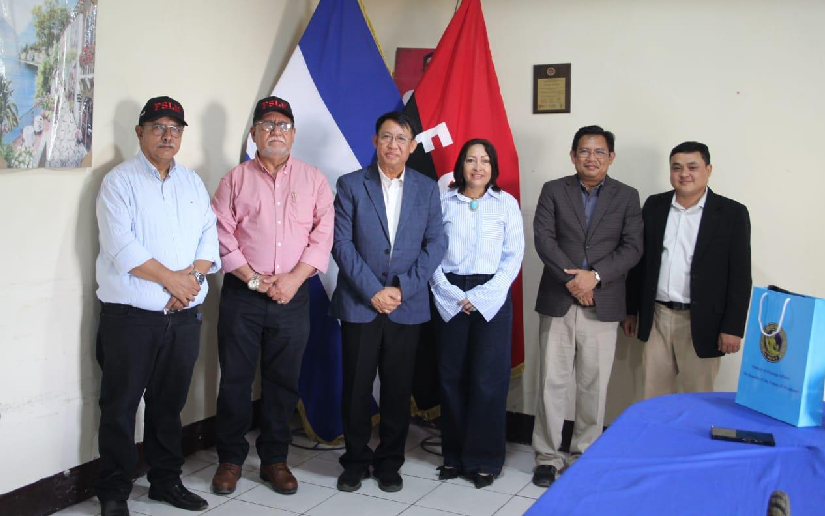 Diplomático de Myanmar conoce legado de Sandino y experiencias productivas en Nueva Segovia