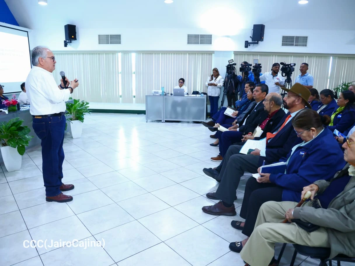Copresidenta Rosario Murillo resalta el éxito del encuentro sobre las Reformas Electorales con diputados del PARLACEN