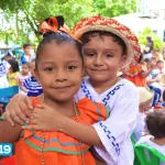 Niños y niñas del CDI Los Pollitos celebran el Día Nacional del Huipil