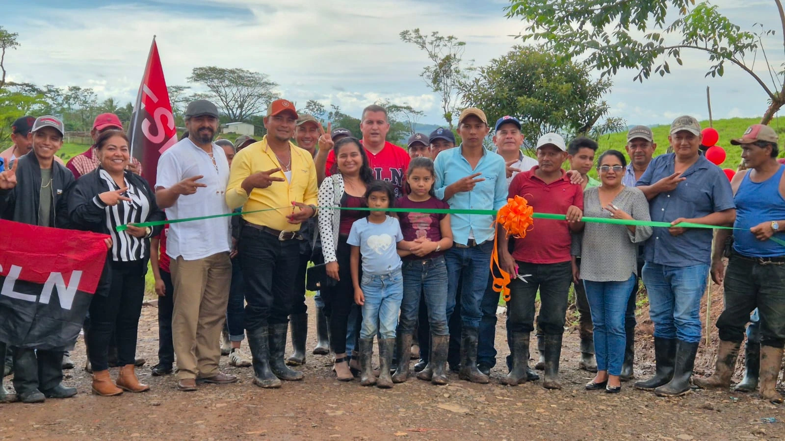 Gobierno Sandinista inaugura 14 kilómetros de caminos productivos en comunidad Santa Rosa, Nueva Guinea