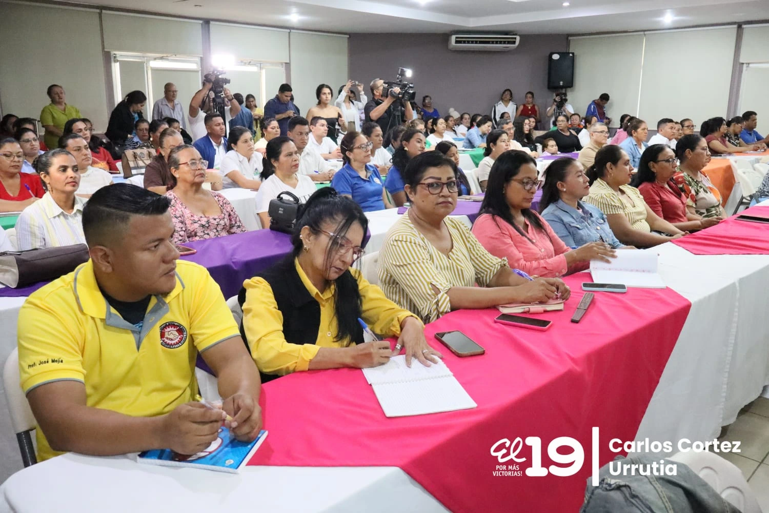 Educación inclusiva: MINED fortalece las capacidades de 129 docentes